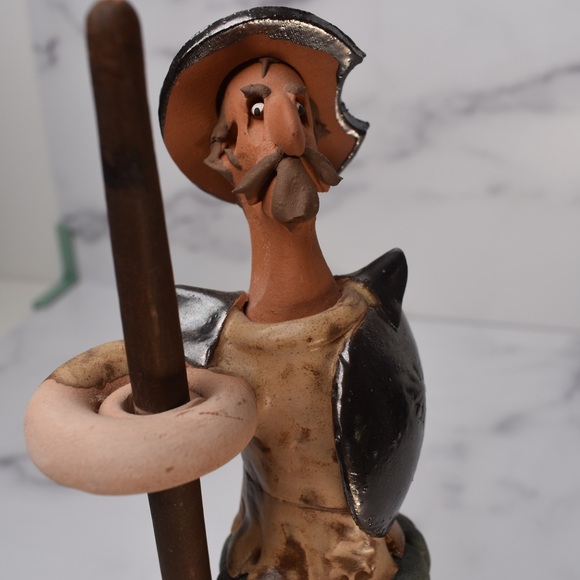 Rare Don Quixote Ceramic Statue With Pen and Ink Pot - Picture 3 of 10